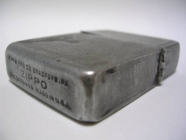 メンズZippo 1942年製4バレル ブラック クラックル